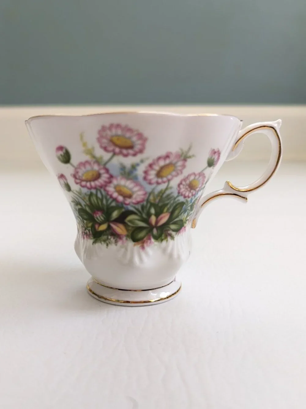 Royal Albert Sunnyside Series Dawn Teacup & Saucer English Fine Bone China